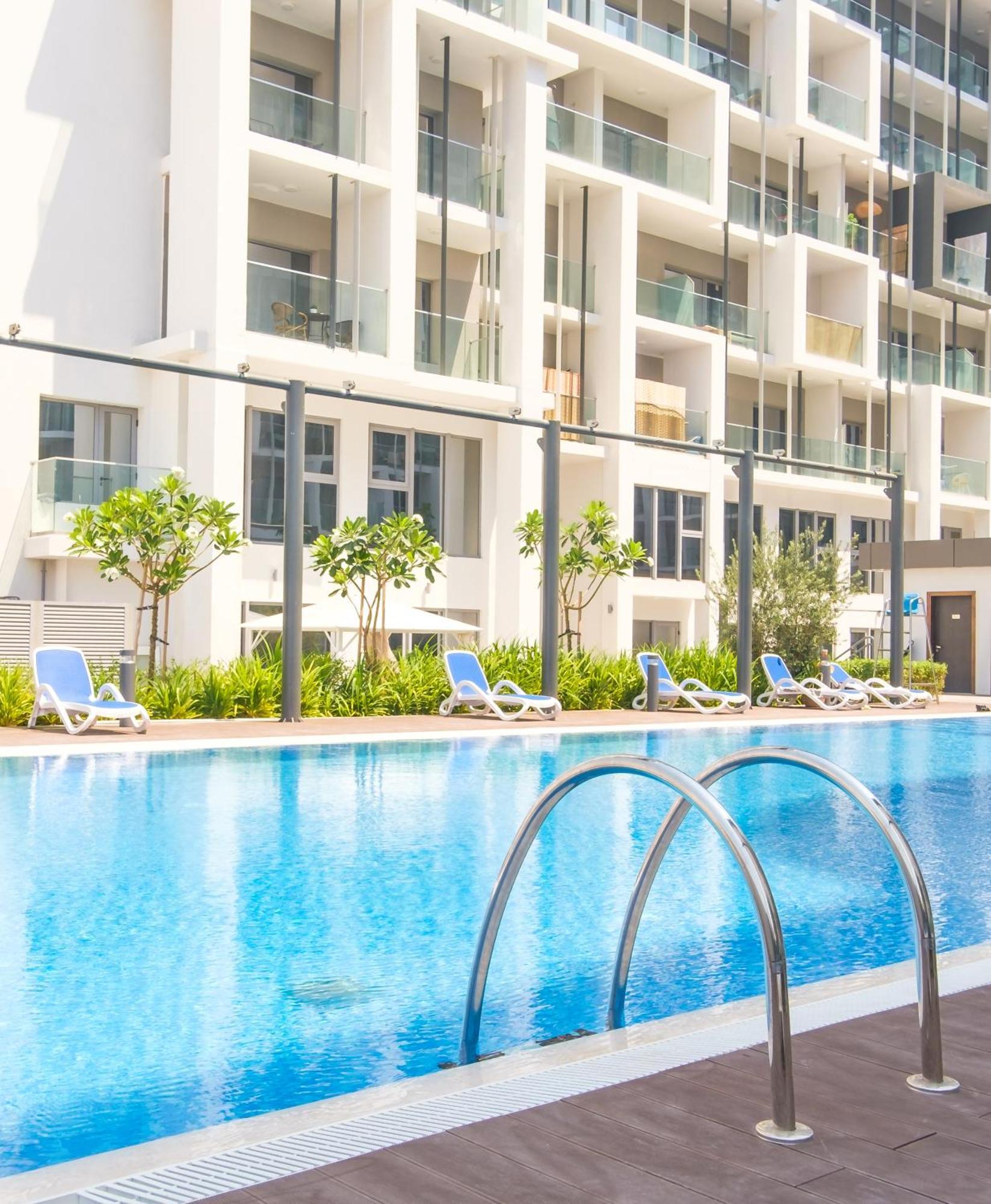 דירות Al Qurayyah Industrial Chic Retreat מראה חיצוני תמונה